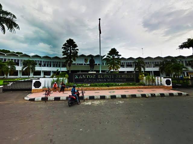 8 Anggota DPRD Ajukan Hak Interpelasi Terhadap Bupati Jember